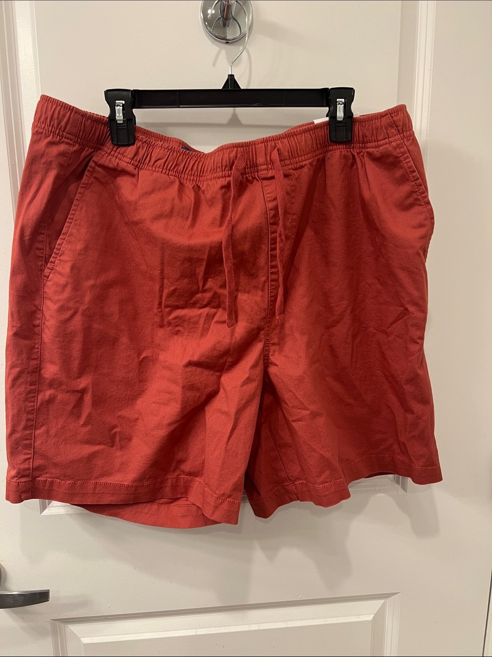 Old Navy Men's Red Jogger Drawstring Shorts